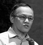 rey_bernardes_bw_sm.jpg